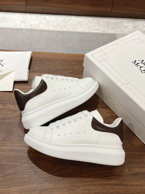 Tenis A. Mcqueen "Oversized" Optic White