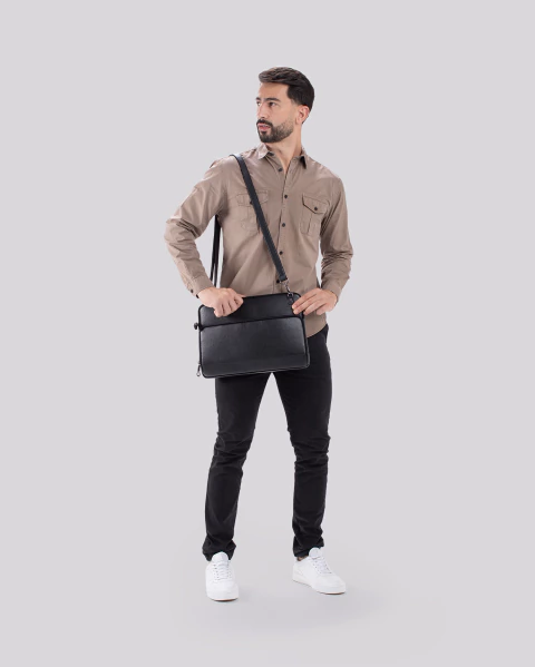 Case Macbook em Couro com Alça | Rome Preto na internet