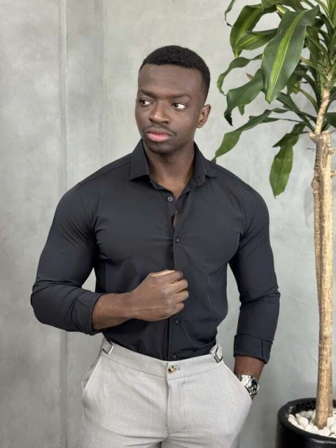 CAMISA TECNOLÓGICA EM POLIAMIDA COM ELASTANO - comprar online