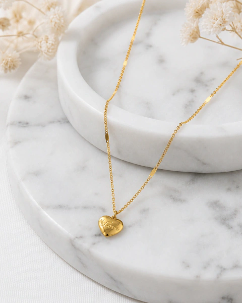Collar Love Story