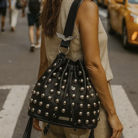 CARTERA BOLOGNA CUERO NEGRA