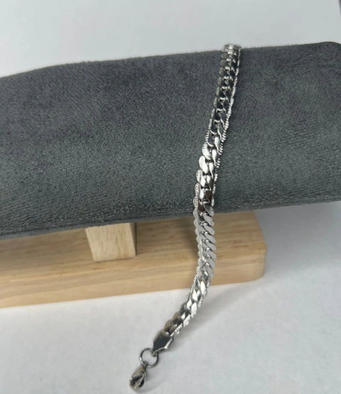 Pulseira Masculina Elos com Detalhe