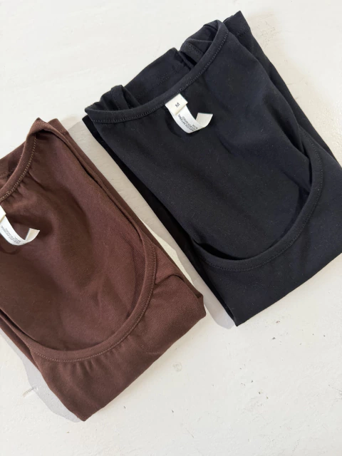 Musculosa Basic - Negra - comprar online