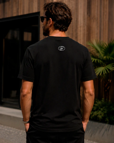 Camiseta Preta - BERGU CLEAN