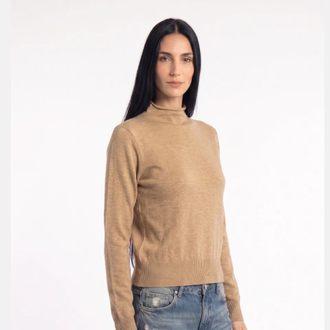 Sweater Media Polera Liviano - Básico Diario