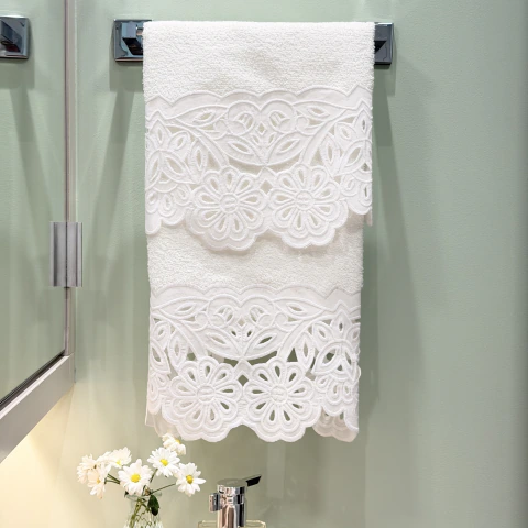 Toalha de Lavabo Bordado Richelieu - Conjunto com 2