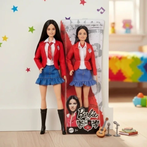 Boneca Barbie Novela Rebelde Lupita Mattel - comprar online