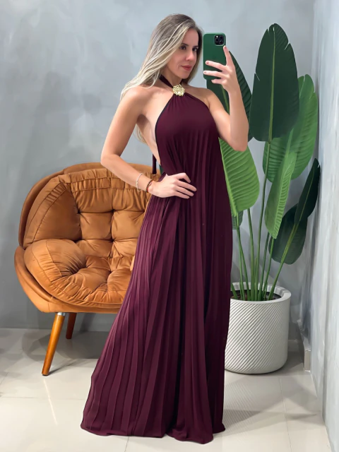 Vestido Longo em Crepe Frente Única Plissado com Fivela Alice Ref. 1946 na internet