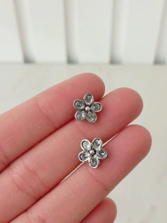 Aro Pasante Flor Cubic