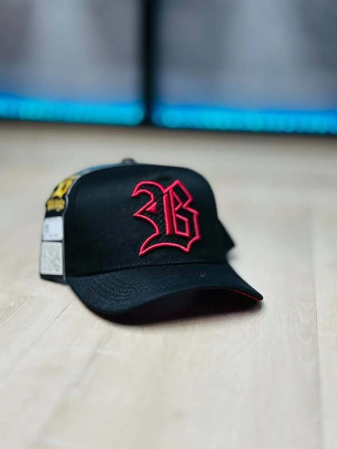 Boné BLCK Snapback Preto Logo Sport Contour Vermelho Original Aba Curva