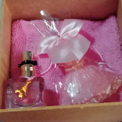 15 Anos - Personalizada - Caixinha Luxo na internet