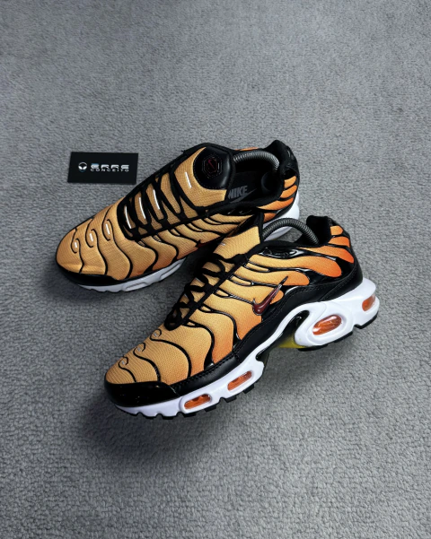 TÊNIS NK AIR MAX TN PLUS TIGER