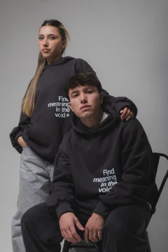 Buzo "Find the meaning" - comprar online