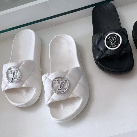 CHINELO SLIDE LV