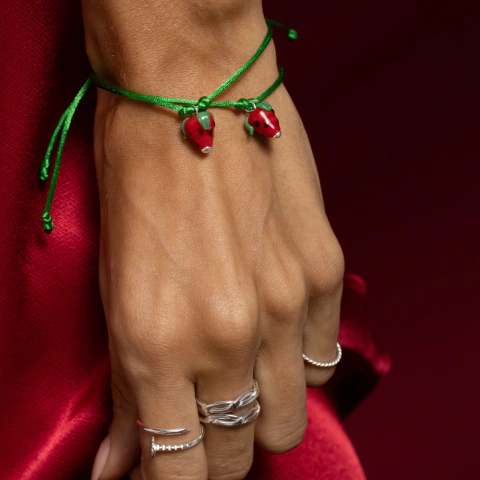 Pulseira Fio Seda Verde Morango Murano