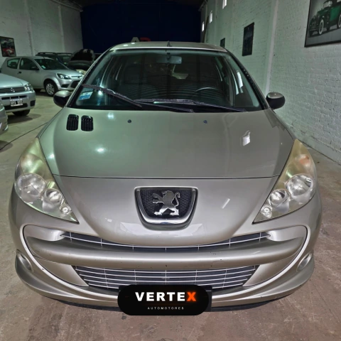 PEUGEOT 207 COMPACT 1.4 5ptas · 2012 102.000 km $10.200.000 