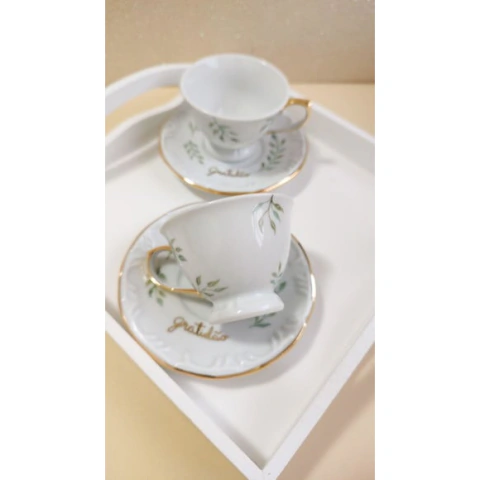 Kit 2 Xícaras de Café Gratidão e Folhas Pintadas a Mão