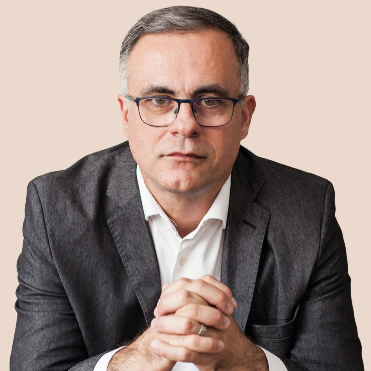 Dr. Christian Aguiar