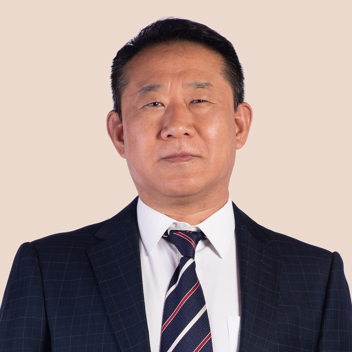 Dr. Peter Liu