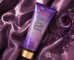 Victoria’s Secret Love Spell Shimmer Loção Perfumada 236ml - loja online