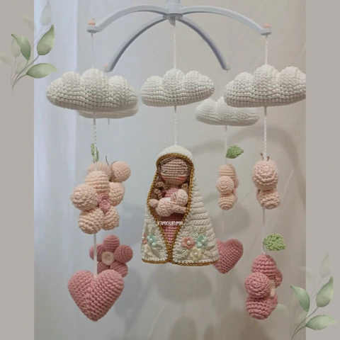 Móbile Musical de Berço Virgem Maria em Amigurumi