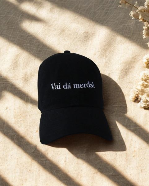 Boné Vai dá Merda
