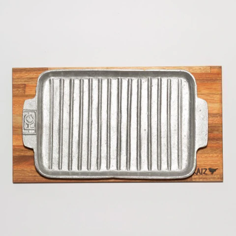 Lacar -- Bifera de aluminio con tabla de madera 40x22x2 cm - comprar online