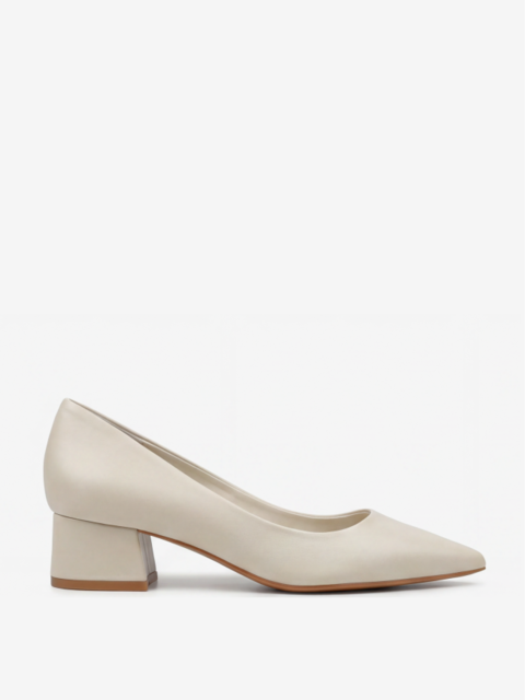 Scarpin Salto Baixo Couro Off White