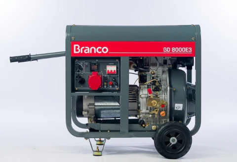 Gerador Diesel 8,0Kva Trifásico 380V BD8000 E3 Branco