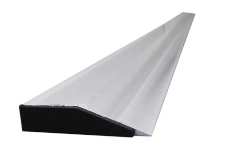 Régua de Alumínio MRE Tipo Trapezoidal 2,0m Menegotti