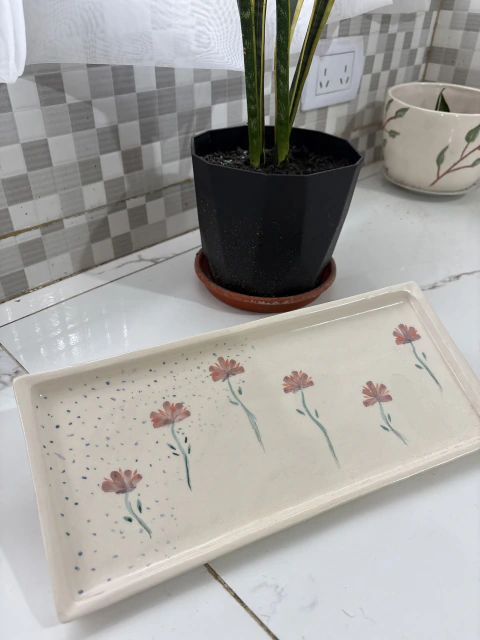 Plato rectangular flores