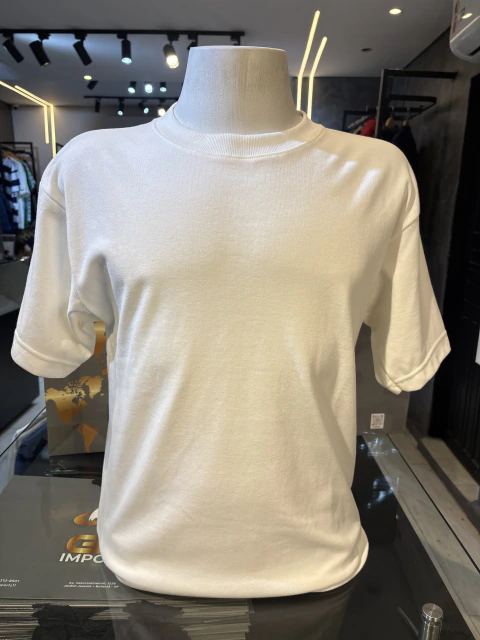 Camiseta Oversized Branca Lisa - comprar online