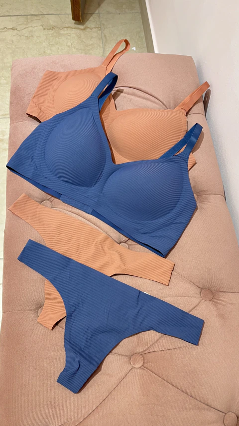 CONJUNTO EMMA