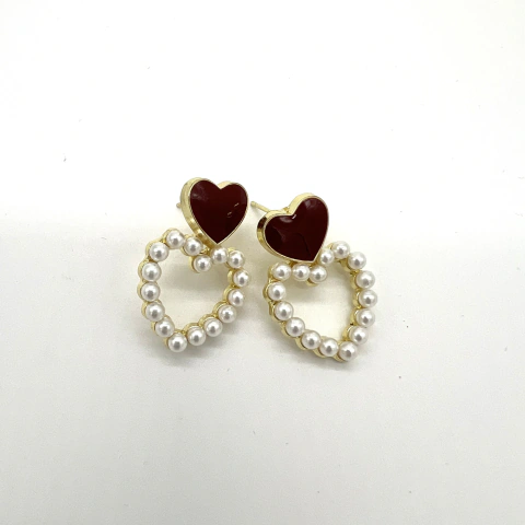 Aros Dorados de Corazones