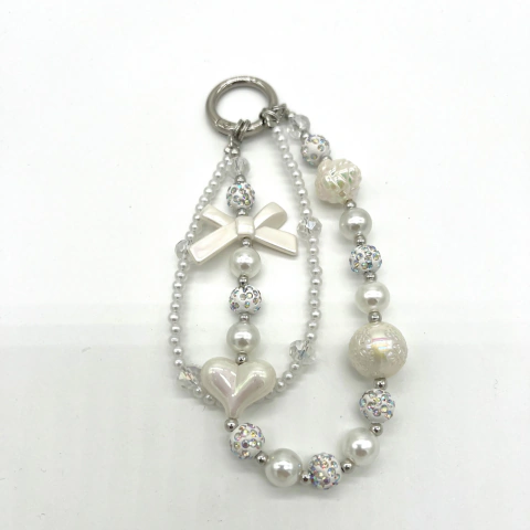 Bag Charm Doble Agarre con Corazón y Mostacillas