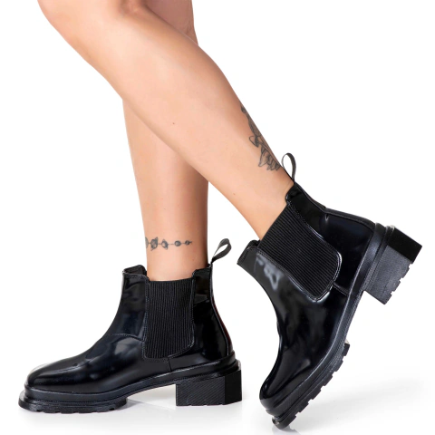 Bota Chelsea Cano Baixo Toledo Verniz Preto - loja online