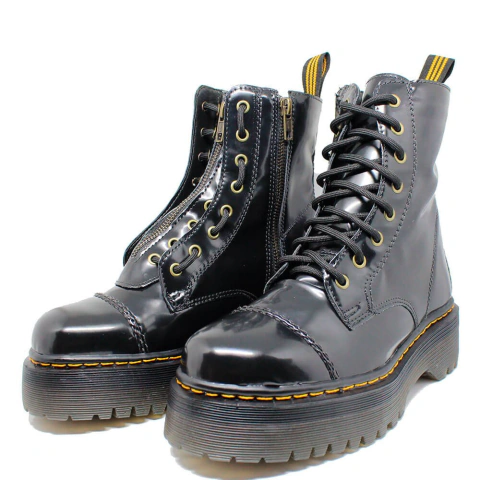 Coturno Estilo Inglês Lizzy Verniz Preto