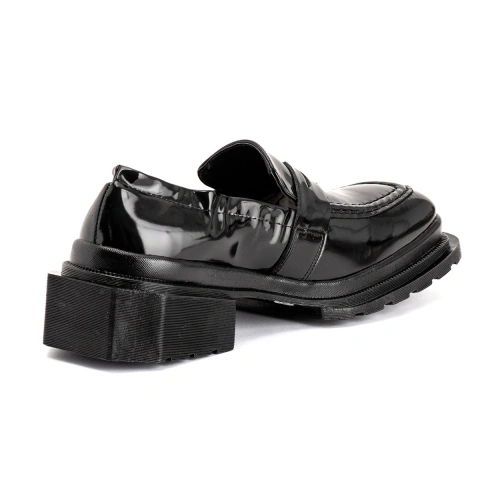Sapato Mocassim Cano Canelado Sevilha Verniz Preto - comprar online