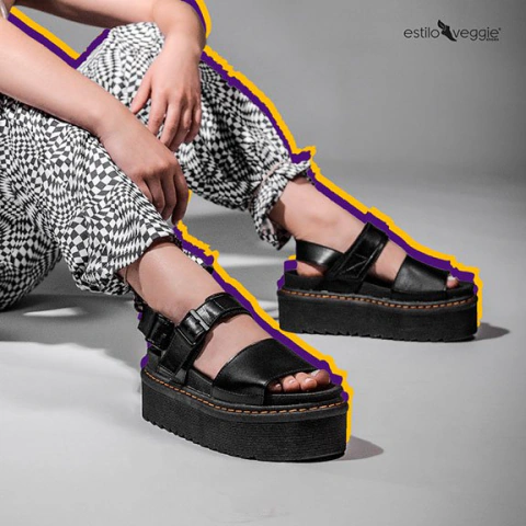 Sandália Plataforma Estilo Veggie Shoes Marriê Preto na internet