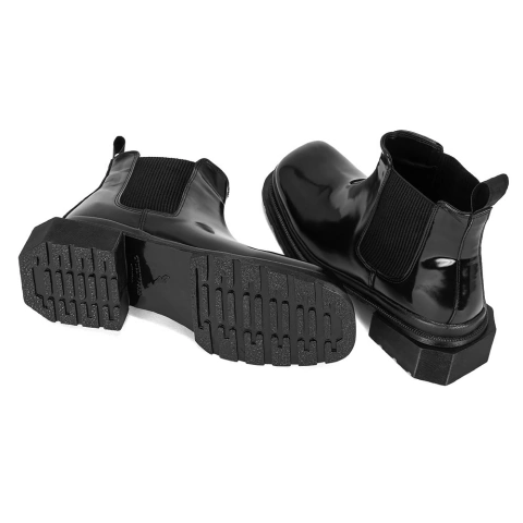 Bota Chelsea Cano Baixo Toledo Verniz Preto - comprar online