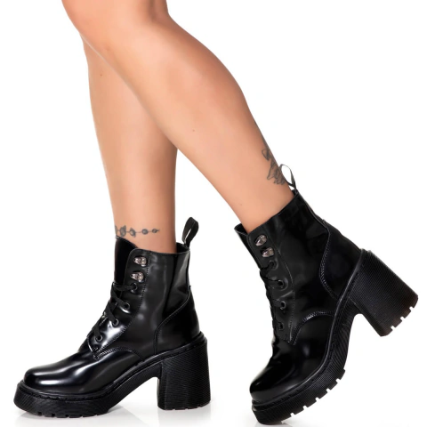 Coturno Plataforma Camélia Estilo Veggie Verniz Preto na internet