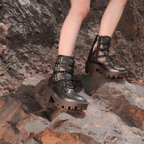 Bota Plataforma Lille Preto - comprar online
