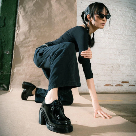 Sapato Plataforma Jasmin Estilo Veggie Verniz Preto - comprar online