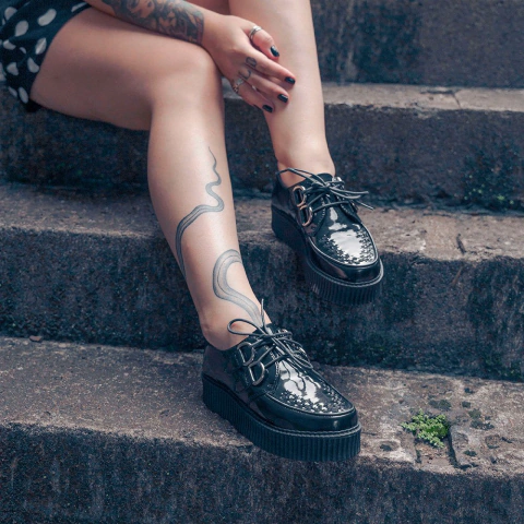 Creeper Verniz Preto Estilo Veggie Shoes - loja online