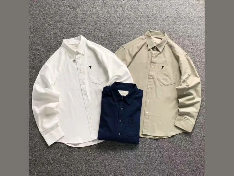 Camisa Ami Paris - Corazón bordado