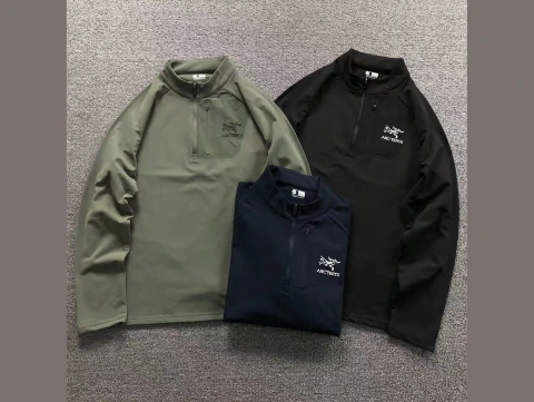Chomba Manga Larga Arcteryx - Logo