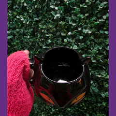 Caneca 3D Gato Preto Olhos Amarelos - Presente Criativo Exclusivo Ceslestiart na internet