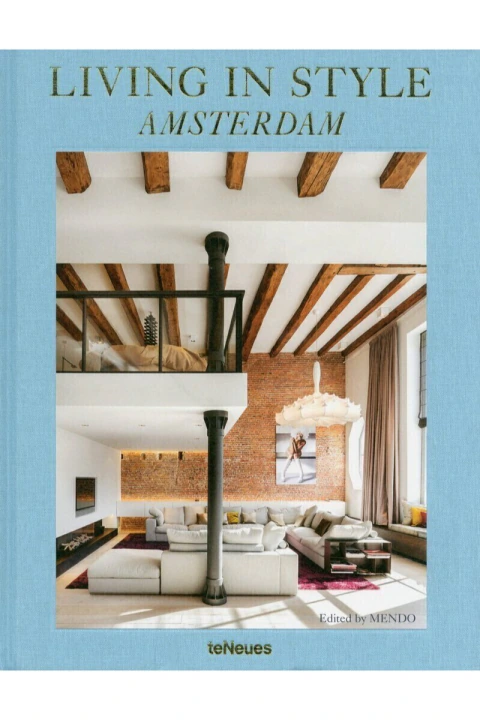 LIVING IN STYLE AMSTERDAM