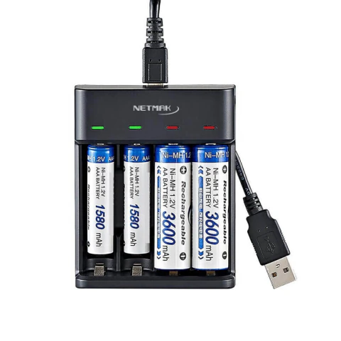 Cargador de pilas AA-AAA Netmak NM-CH4