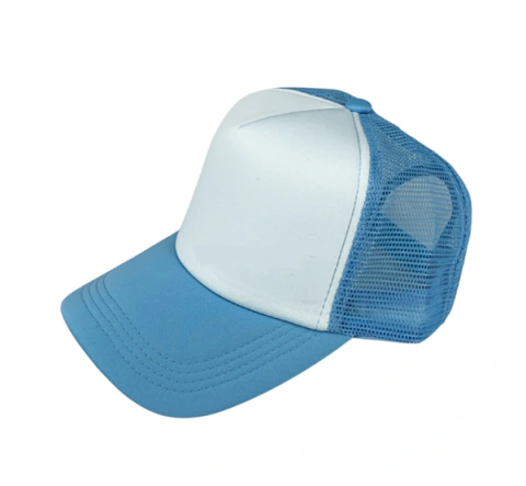 Gorra celeste y blanca
